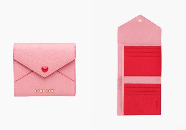 粉色精品皮夾推薦3:MIU MIU Madras Love 錢包,約NT$21,000