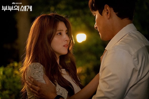 tvN《王后傘下》
