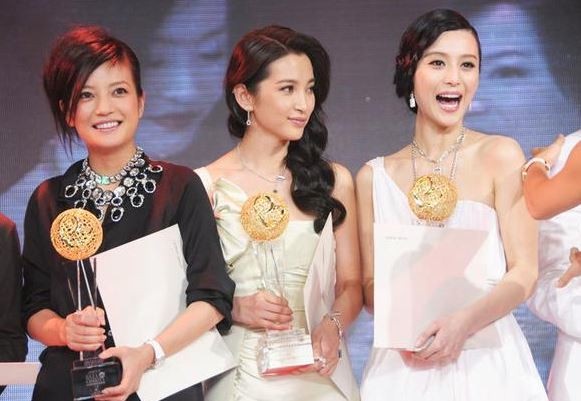8組「超難聚齊」的明星同框！楊冪&amp;楊穎&amp;楊紫意外神同步，肖戰&amp;楊洋同框比帥，竟都沒輸