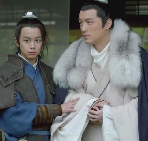 9位「比想像中還高」陸劇男星！188cm陳飛宇比王鶴棣還高，劉昊然高過吳磊，許凱好驚人