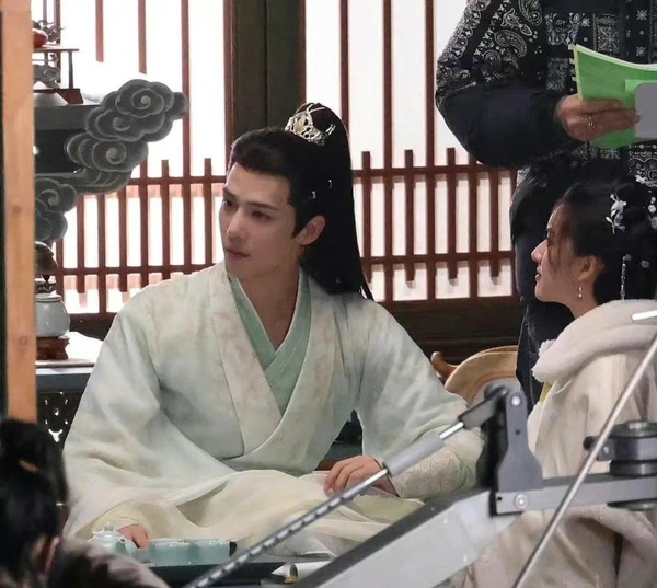9位陸劇女星「最新古裝造型」!趙露思&田曦薇甜出新高度,趙麗穎霸氣,虞書欣卻被嘲醜