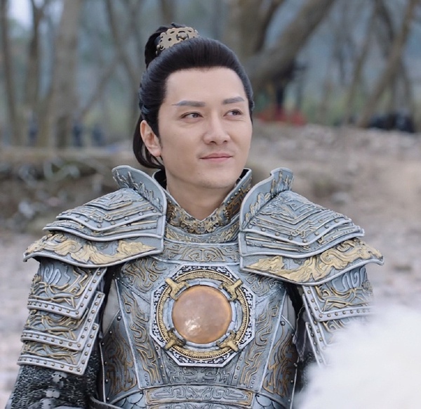 陸劇10位大叔演偶像劇！馮紹峰彭小苒像叔姪，劉愷威中年修仙，陳建斌李一桐最慘像父女