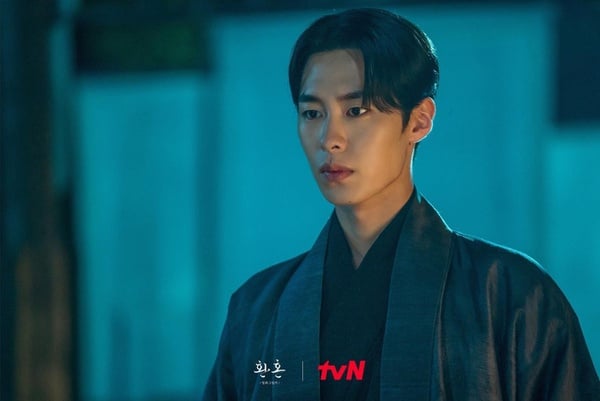 《還魂2：光與影》劇情+角色介紹、演員陣容！李宰旭重生成還魂獵人，虐戀新版無德