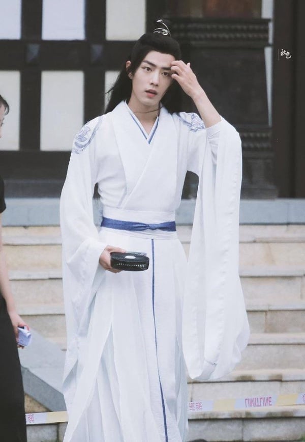 陸劇9位「人間腰精」男星！肖戰腰細，王一博比他更細，龔俊有人魚線，王鶴棣腰太驚人