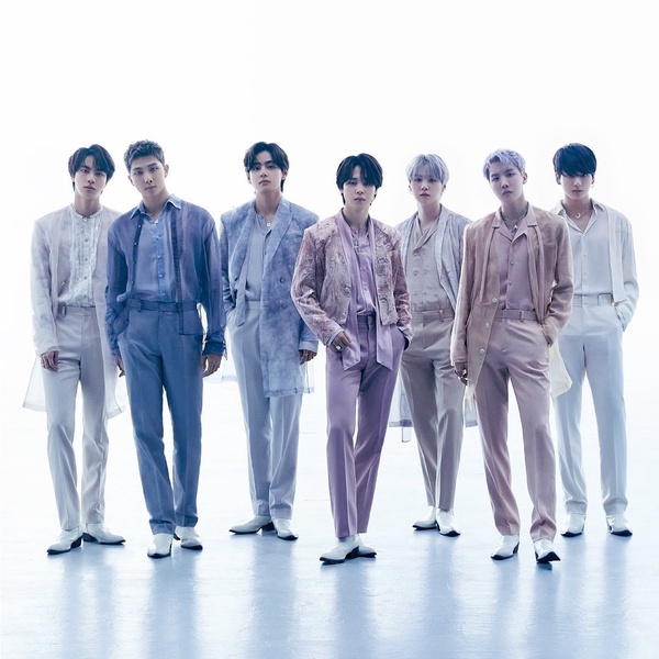 2022韓國最愛藝人TOP10!劉在錫蟬聯5年冠軍,南宮珉第七贏玄彬,BTS輸給IU!