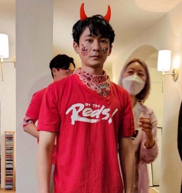 《財閥家的小兒子》陳亨俊以PSY為原型,有半導體產業的富爺爺,自己成了娛樂公司代表