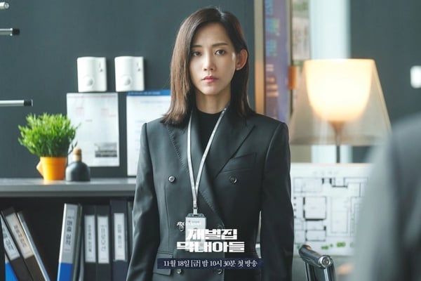 韓劇差評女主角！《財閥家的小兒子》申鉉彬挨批看到就想快轉，IU、秀智過去也飽受爭議