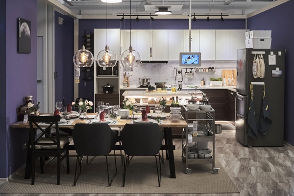 芋泥控快衝!IKEA「肉鬆芋泥堡」開賣,「鯊寶包」同步上市,IKEA嘉義城市店這天開幕