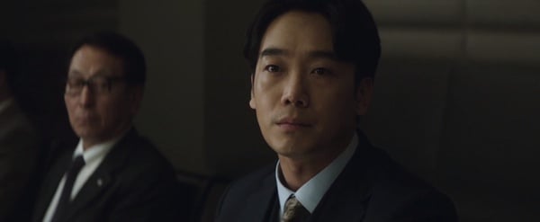 《財閥家的小兒子》結局分集劇情:宋仲基逃不過命運!結局靠這證據翻盤,成功制裁順洋