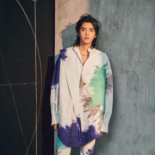 微博公開2022明星大事件Top10!鄧倫逃稅,黃曉明&楊穎離婚有33億閱讀量,冠軍飆破60億