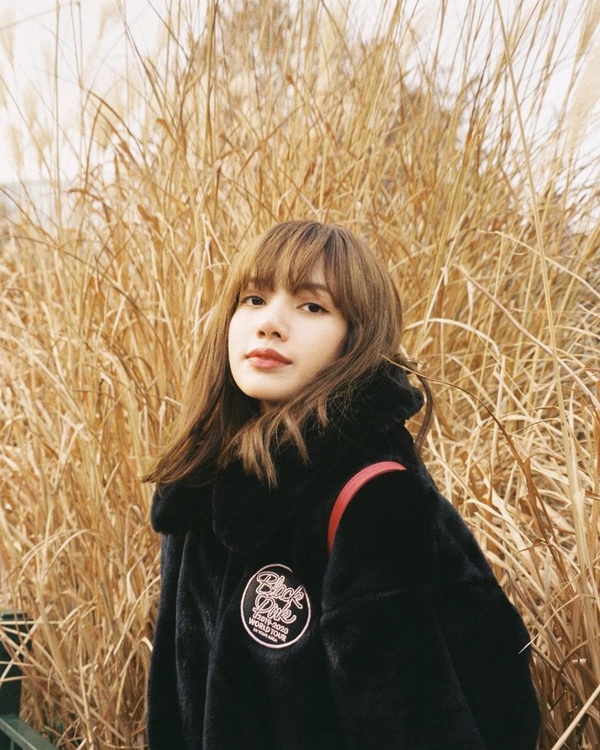 《黑暗榮耀》宋慧喬瀏海造型太美!韓星「有無瀏海」對比,Lisa最經典,子瑜卻美貌封印