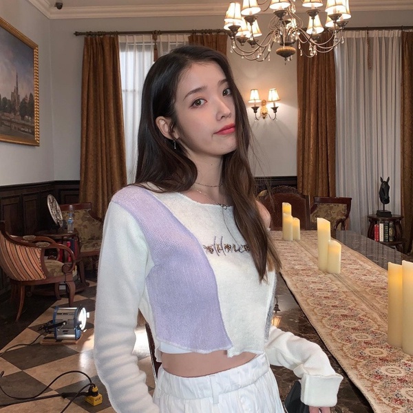 連李鍾碩也被收服!IU帥氣金句:「沒有夢想的人反而更強大!」,從逆境翻身成捐贈天使