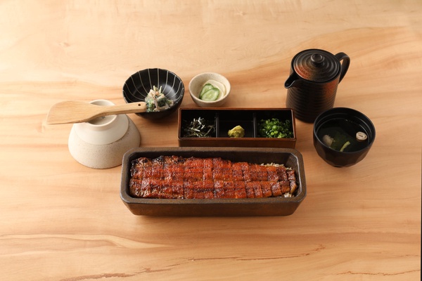 台北鰻魚推薦!日本米其林鰻魚名店「うなぎ四代目菊川」首店開幕,炭烤一本鰻三吃必吃