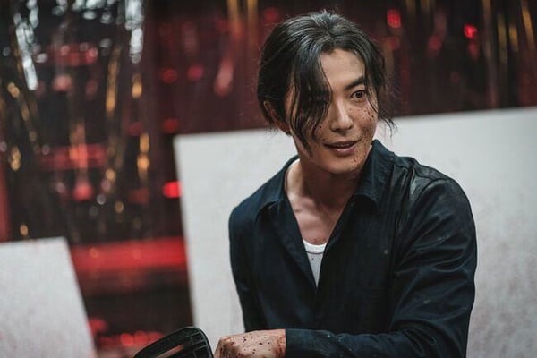 韓劇8位瘋狂殺人魔!《死期將至》金材昱&金智勳互誇帥,李鍾碩大反差,最經典是他