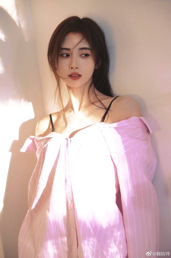 陸劇10位「淡顏系」頂級美女!劉亦菲&劉詩詩顏值封神,李沁&宋軼&白鹿都是淡顏大美人