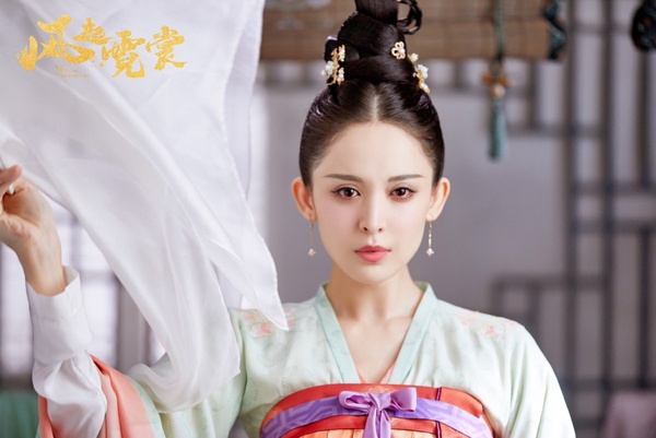豆瓣票選陸劇「盲人演技」女演員!Angelababy、劉詩詩被嘲面癱,趙露思、虞書欣也上榜