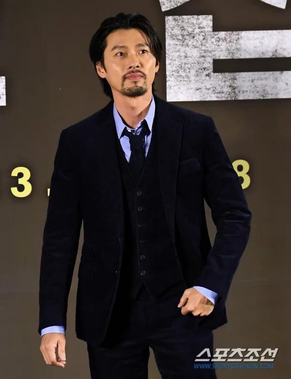 韓劇「大叔系男神」！《黑暗榮耀》鄭成日魅力爆棚，李善均慘電陸版《我的大叔》陳建斌