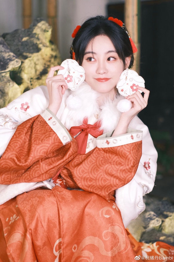 陸劇10位「兔系長相」明星!王鶴棣&吳磊是霸氣猴系,肖戰&楊洋是溫柔清新的兔系帥哥