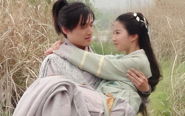 胡歌結婚！回顧胡歌7個緋聞對象，自曝欣賞林依晨、與楊冪傳最久，與江疏影戀情超短命