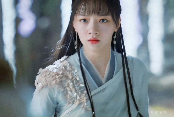 陸劇95花「2023古裝新造型」PK!趙露思白鹿依然美,楊超越宋祖兒驚豔,任敏卻沒了仙氣