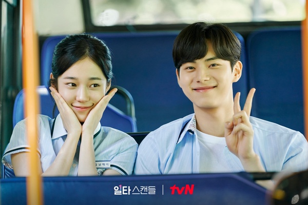 近期Netflix影集積分TOP9！《星漢》第六，南宮珉2部舊劇上榜，這部超《黑暗榮耀》奪冠