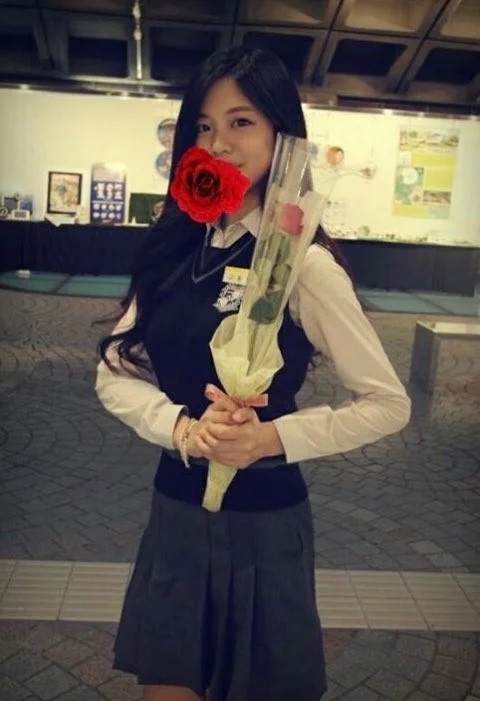 韓國新生代女演員高中舊照！《浪漫速成班》盧允瑞高中更美，高允貞&韓韶禧從小美到大