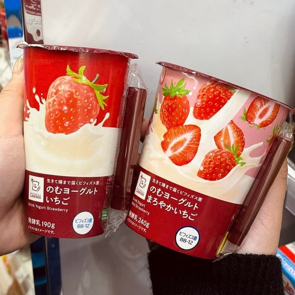 日本超商LAWSON必買清單!限定炸雞君、串燒、草莓酸奶、水果三明治必吃,這款零食要囤