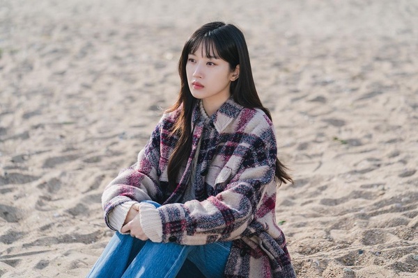 《愛情的理解》15句清醒台詞:「戀人之間,只有被愛的那一方,才有為所欲為的資格。」