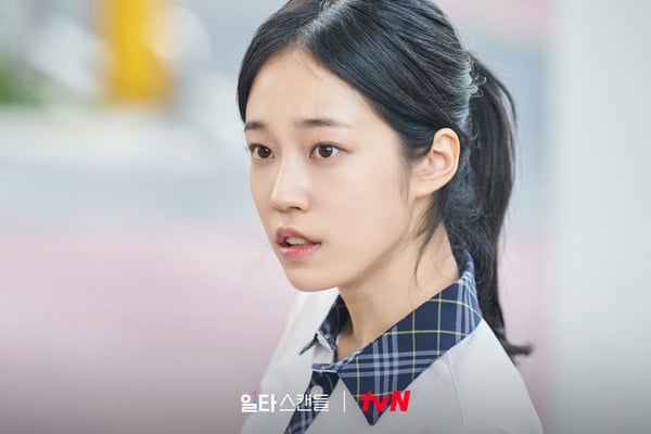 2月韓劇演員話題度TOP10!《黑暗榮耀》林智妍維持前十,《浪漫速成班》鄭敬淏奪冠!