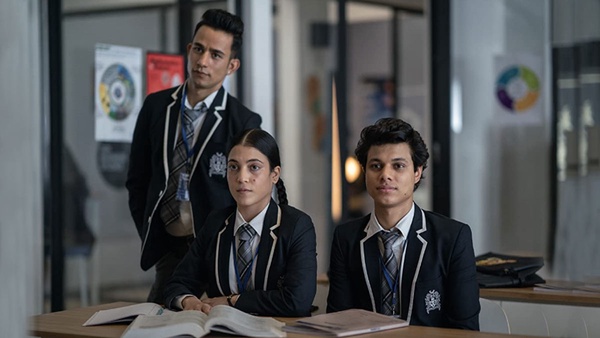 近期Netflix全球網播量TOP9！《女神降臨》逆襲上榜成第5，這部狠超《浪漫速成班》奪冠