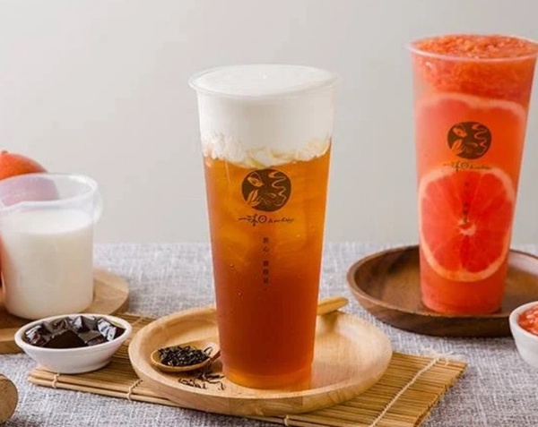 一沐日「菜單推薦2023」TOP8:奶蓋招牌紅,售價65元/杯