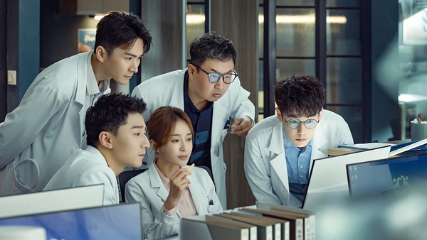 2022現代陸劇口碑榜Top10!《我可能遇到救星》進前五&《風吹半夏》第三,冠軍全網推爆