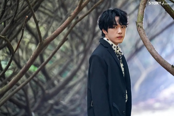 Netflix掀「舊劇逆襲」潮!《哲仁王后》&《女神降臨》空降三四名,這部陸劇竟霸榜整月