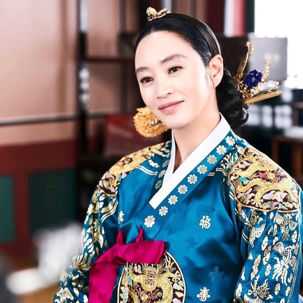 「收視號召力」超強的韓劇演員！《離婚律師申晟瀚》曹承佑打敗宋仲基，孔曉振成績最狂