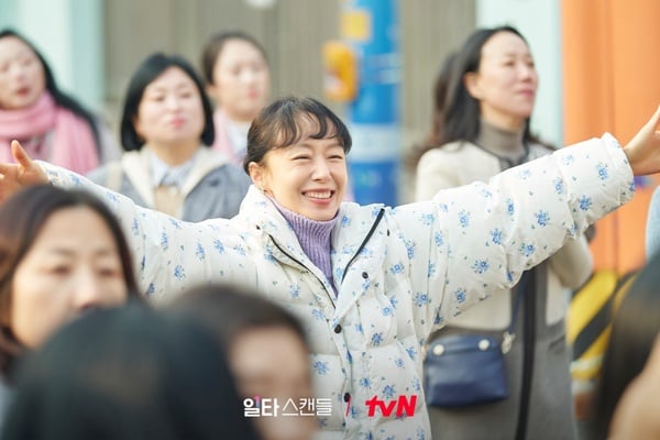 嫁富豪韓國女星!全道嬿老公是建築公司老闆,全智賢老公身價400億,她老公身家高達2兆