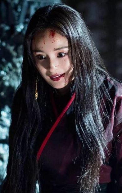 古裝劇9位女神「黑化」造型！楊冪美豔，楊超越紫眼影仍美，趙麗穎李蘭迪卻逃不過吐嘈