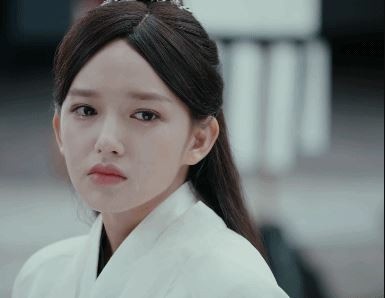 9位「演技拖垮顏值」陸劇女星！楊穎瞪眼，周也五官亂飛，楊超越&amp;娜扎是「毀容式演技」