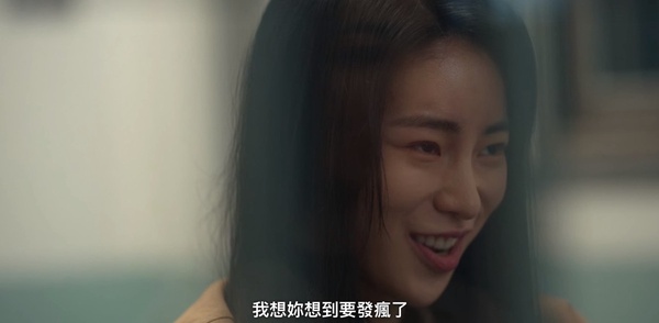 《黑暗榮耀2》結局7個前後呼應!四季有隱喻,涎鎮以前找人寫新聞稿vs入獄後自己講稿了