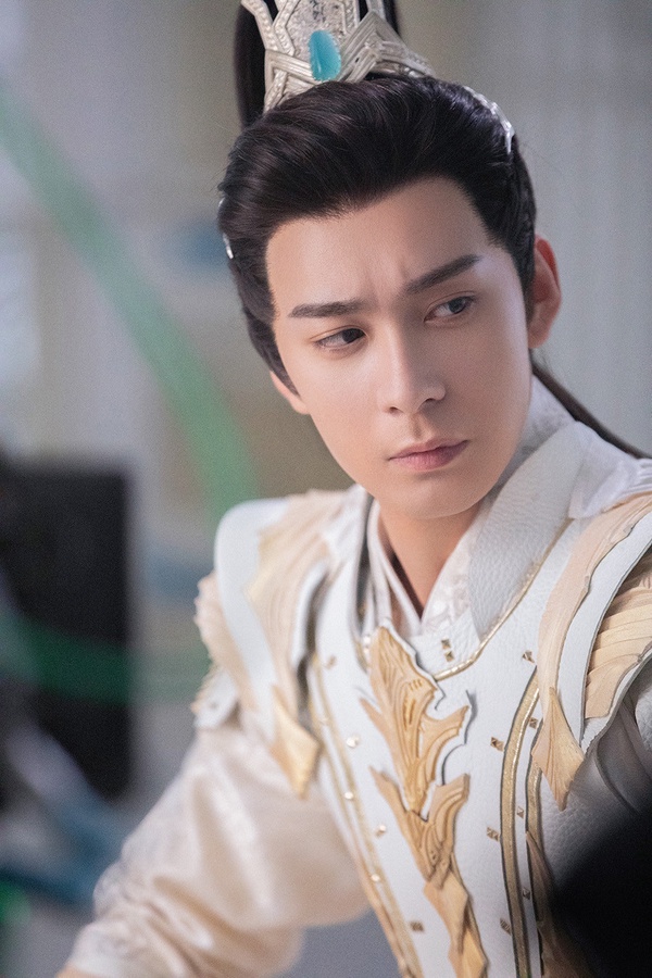 熱播陸劇角色指數榜TOP10!徐正溪「姬元溯」贏楊超越「重紫」,《歸路》譚松韻衝第二