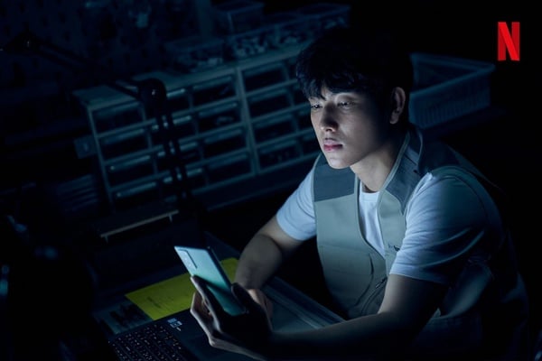 最難忘的「韓劇反派」！《黑暗榮耀》林智妍奪最佳女配，任時完超可怕，他留下超深陰影