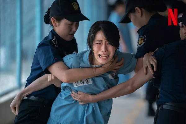Netflix原創韓劇「歷年網播量」TOP10!《紙房子》沒前5,《黑暗榮耀》第3,冠軍難超越