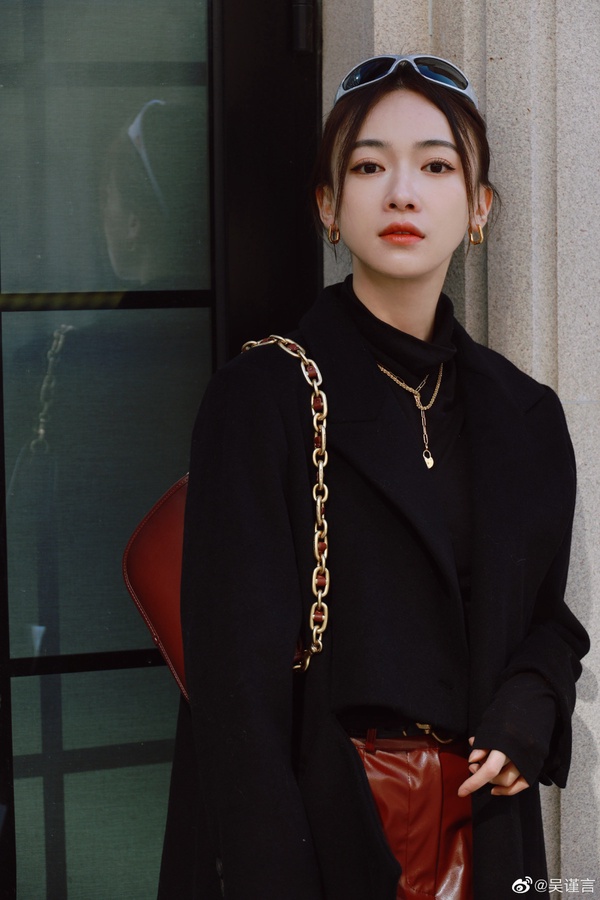 日網票選最美華人女星TOP10!劉詩詩第七、楊穎第四,楊冪輸給迪麗熱巴,台灣最美是她