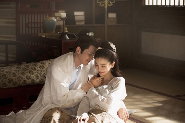 9對「超爛陸劇」的高顏值CP!楊洋&劉亦菲擁抱夢回《三生三世》, 王鶴棣&沈月是真的搭