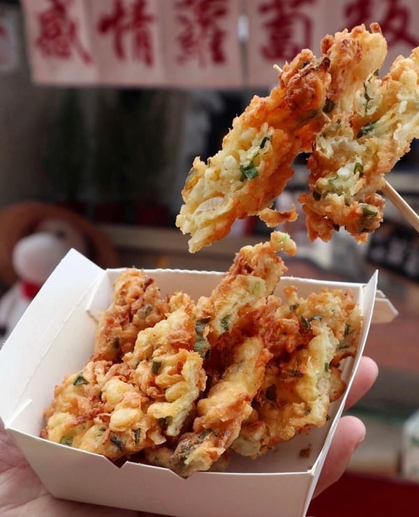 10家「高雄市集美食餐車」推薦：現炸吉拿棒一人限購三份、拔絲地瓜紅到宅配