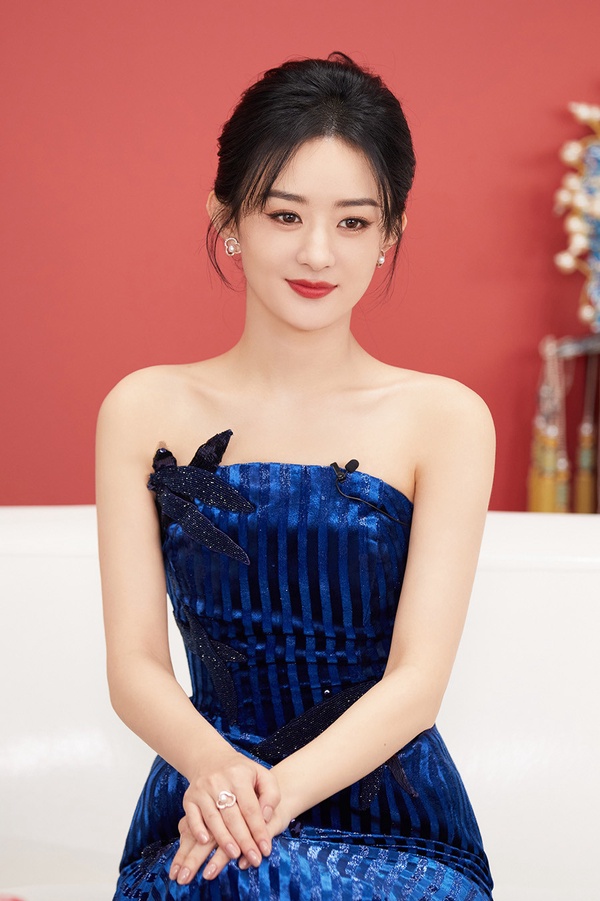 10位「陸劇85後小花」命運大不同!楊冪&趙麗穎&宋軼都為李沁做過配,而景甜實在是太妙
