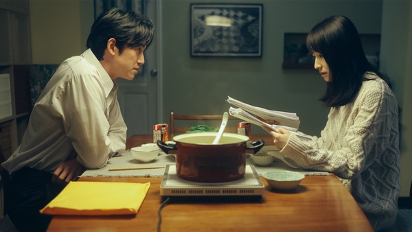 Netflix《模仿犯》劇情幕後秘密!吳慷仁本來要演兇手,柯佳嬿在原著愛的竟是「他」