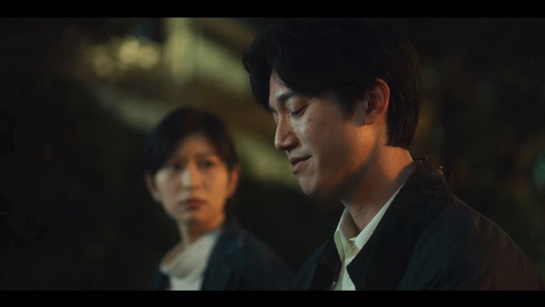 Netflix《模仿犯》20句殘酷戳心台詞：「操控過的真相，是最有渲染力的殺人按鈕。」
