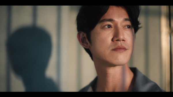 Netflix《模仿犯》20句殘酷戳心台詞：「操控過的真相，是最有渲染力的殺人按鈕。」