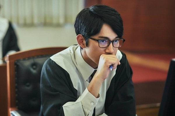 吳慷仁主演台劇IMDb評分TOP10！《模仿犯》6.8，《與惡》《一把青》都破8，這部被低估