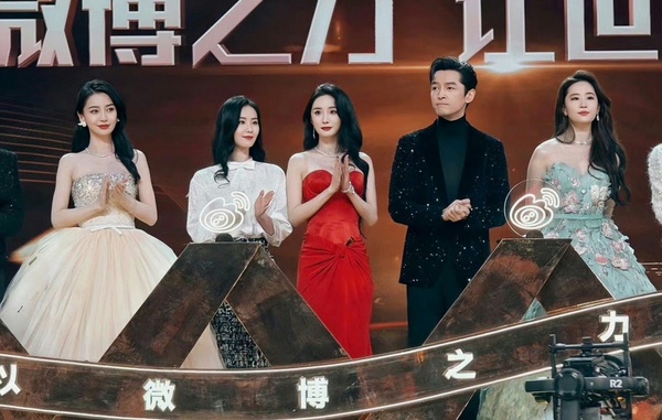 8位「顏值引熱議」陸劇明星!《長月燼明》羅雲熙瘦脫相,陳星旭沒稜角,吳磊好瘦好瘦